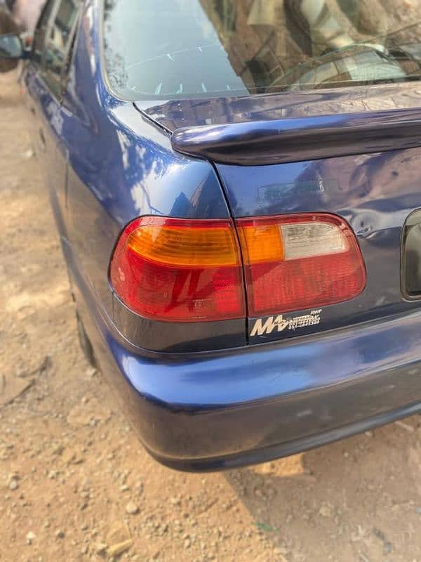 Honda civic 2000 modle  for more details 03705660954 5