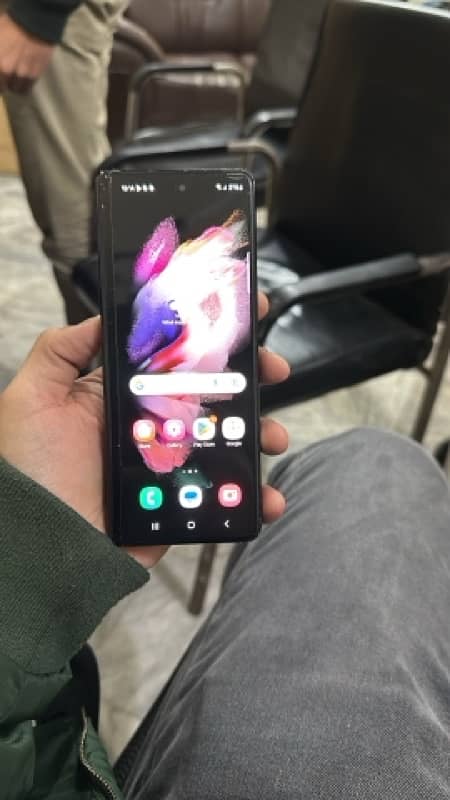 Samsung Galaxy Fold 3 Minor Back Cracked 0