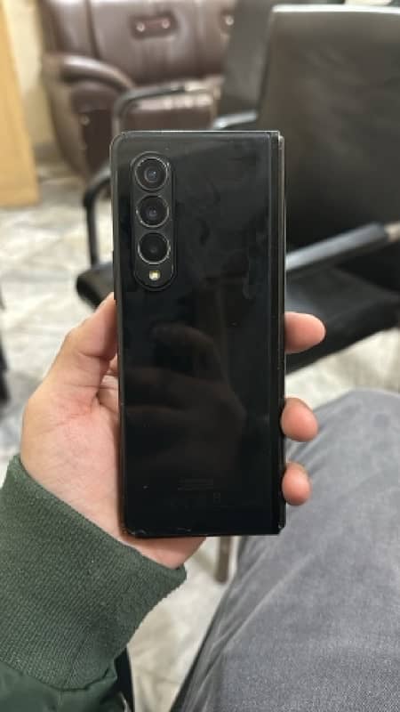 Samsung Galaxy Fold 3 Minor Back Cracked 1