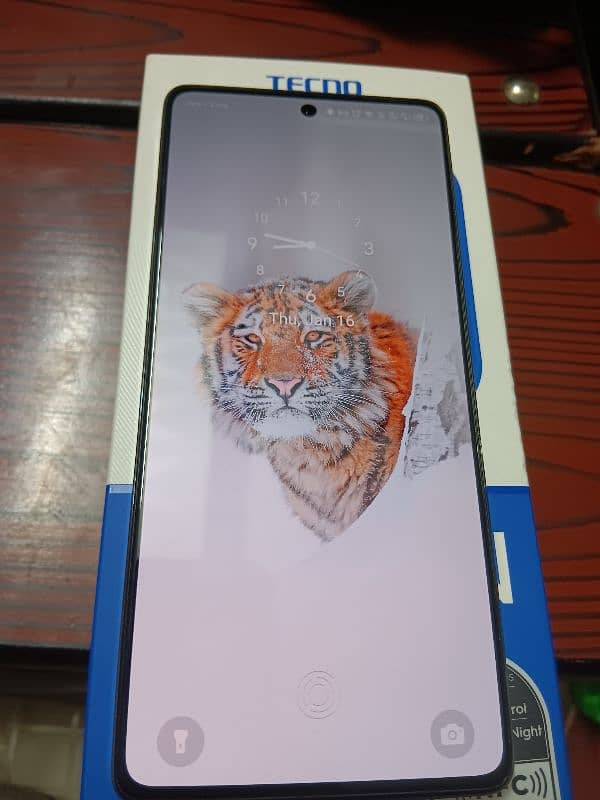 Tecno Camon 30 12GB+12GB/256GB 4