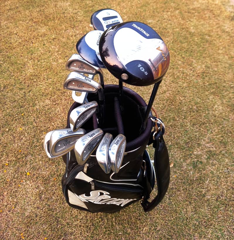 Golf Set. Men's Complete Kit, Woods, Irons,Bag. Putter, Sticks, Clubs 7