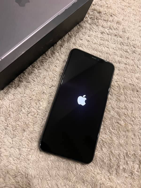 iPhone 11 Pro Max - 64gb - PTA approved (Dual) 12