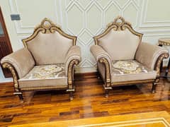 Chiniyoti Sofa Set with tables