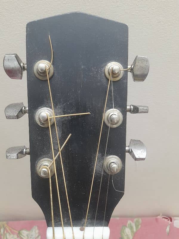 beginner guitar for sale 4