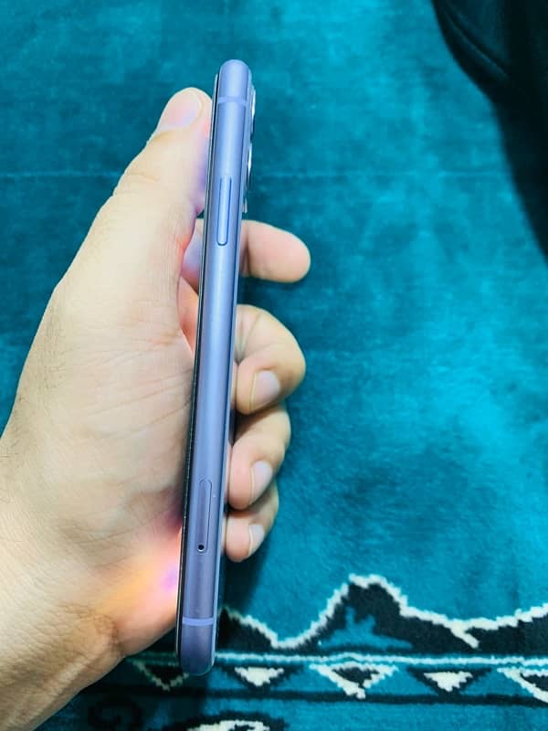 iphone 11 PTA approved (128gb) watersealed 10/10 5