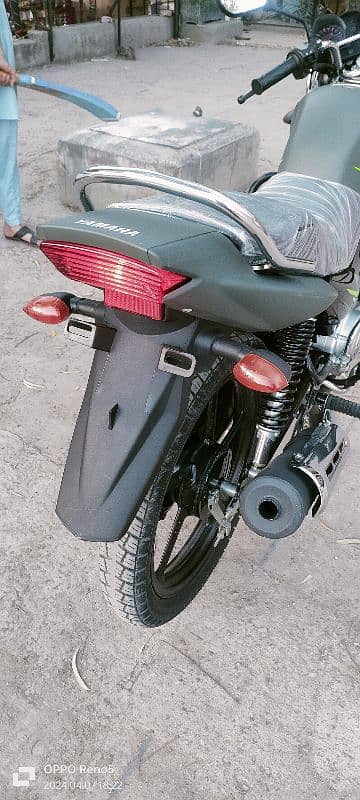 Yamaha Ybr 125G 2023 4