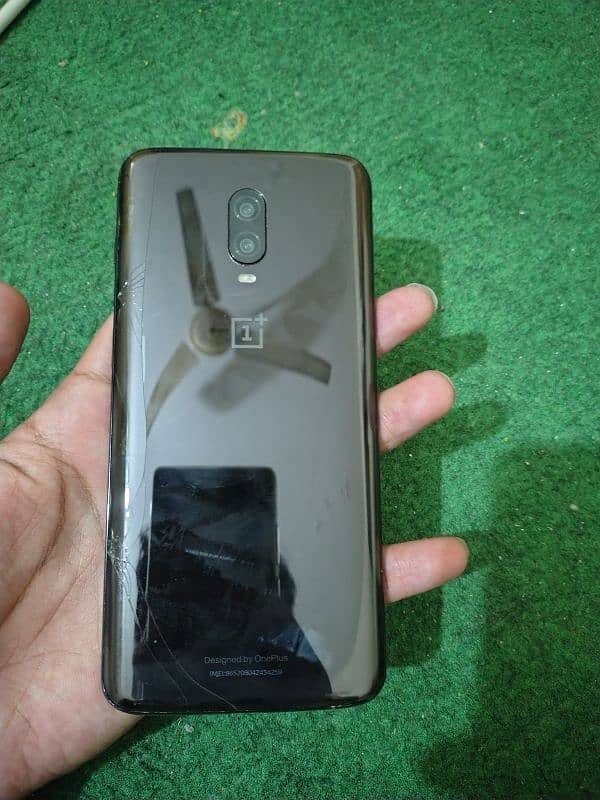 OnePlus 6T available in best price with good condition 3