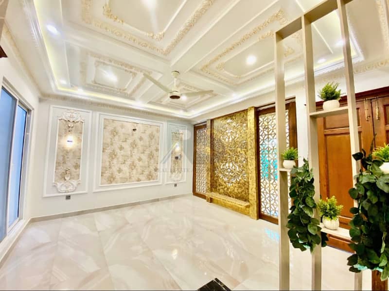 5 Marla Stunning House available for sale in SJ Garden Lahore 4