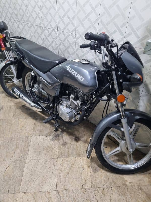 SUZUKI GD 110S (2016) 1