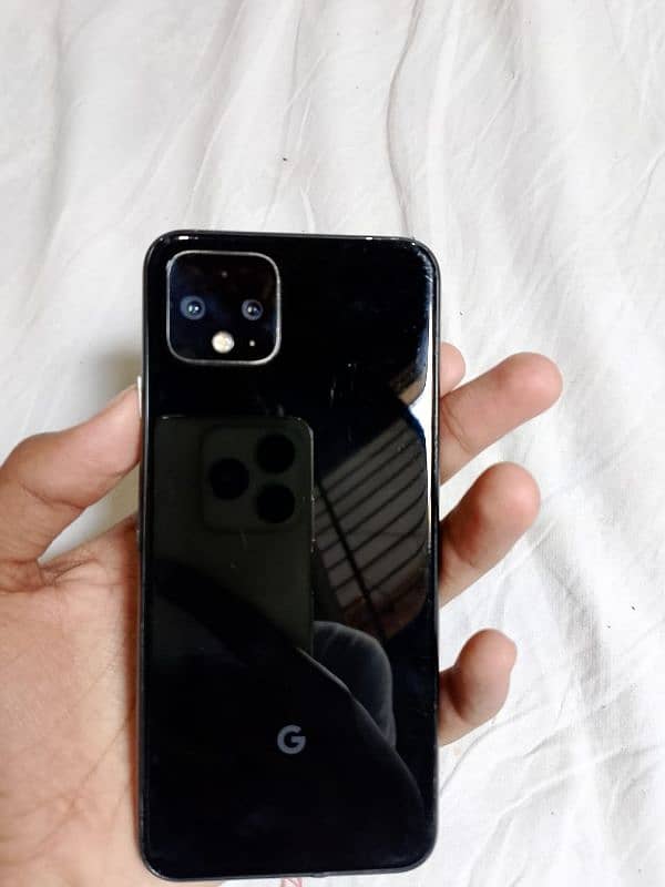 Google Pixel 4 3