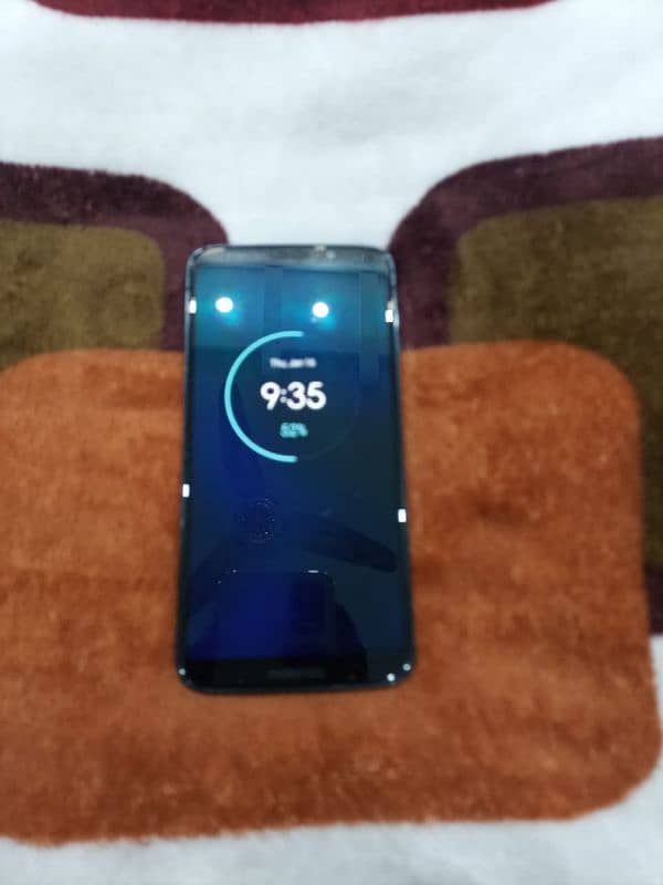 Moto Z3 play 4 64 6