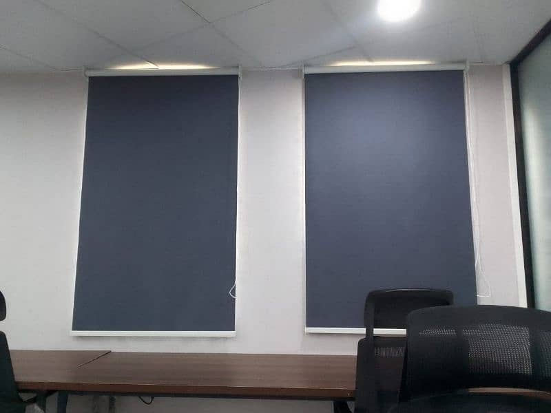 Roller Blinds' (Office Wallpapers) Pvc Vinyl Floor 10