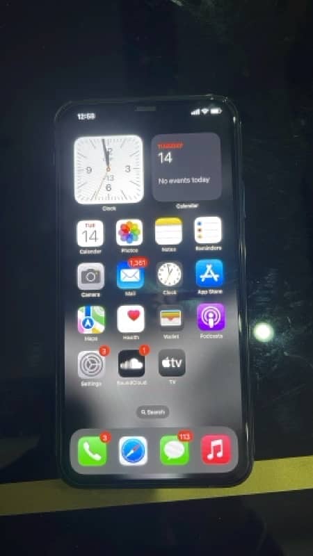 iphone 11 pro max 2