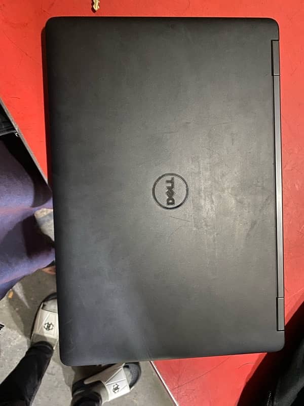 Dell core i5  8 / 256gb  no open no repair 4