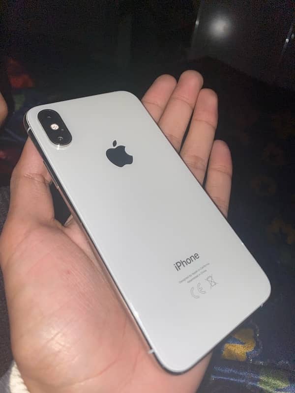 Iphone xs 64 gb factory unlocked non pta 4