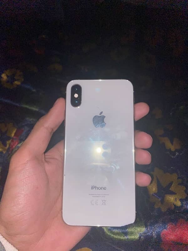 Iphone xs 64 gb factory unlocked non pta 9