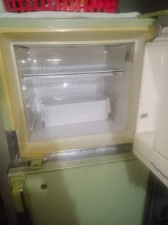 High quality refrigerator available in Good Quality