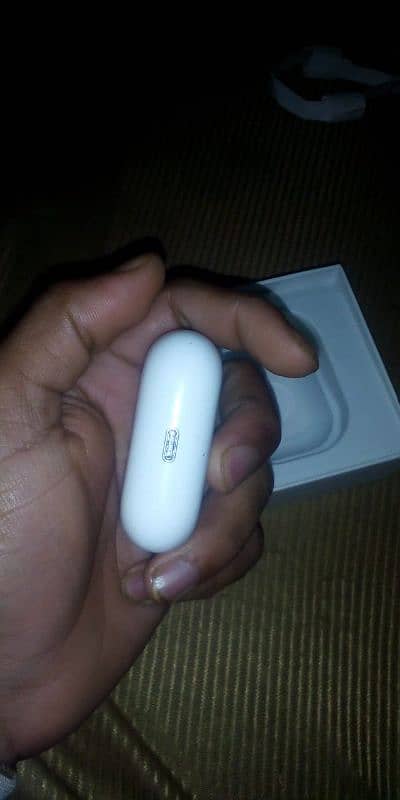 APPLEá+AIRPODS PRO2ND(With Cover) GENERATION WITH BUZZER VOLUMECONTROL 0