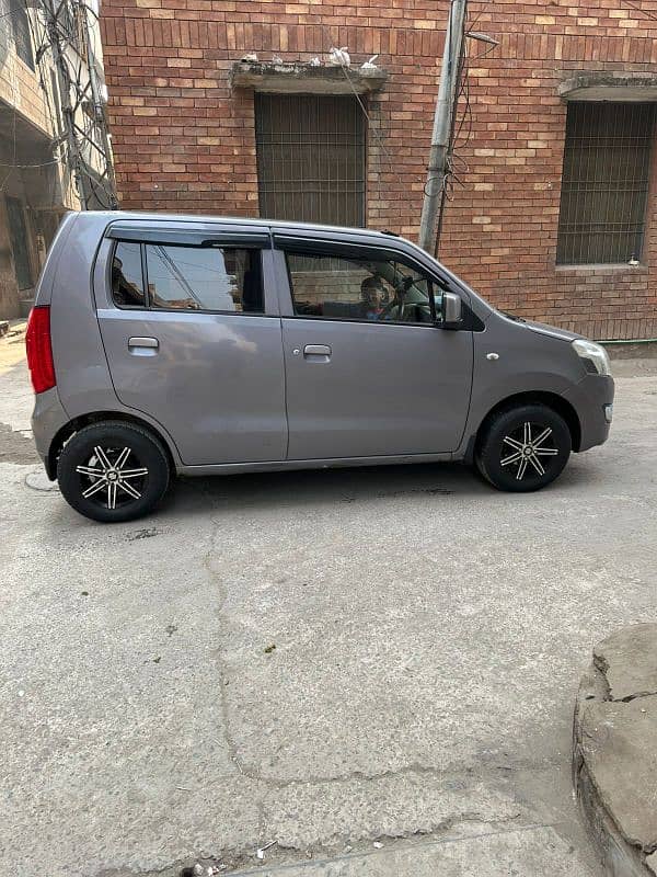 Suzuki Wagon R VXL 2018 8