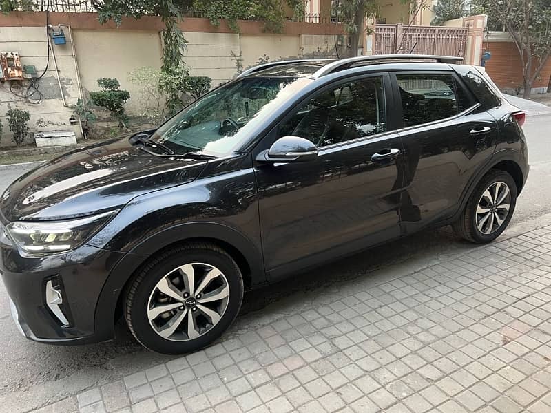 KIA Stonic ex + 2021 2