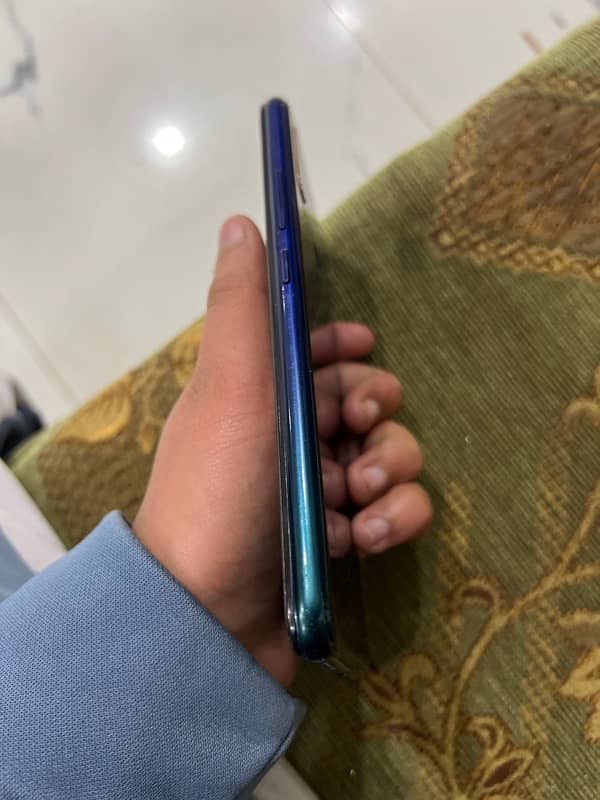 vivo y5s condition 10/8 3