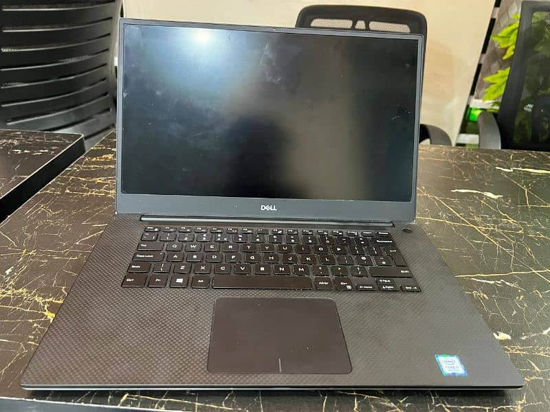 Dell Precision i7-9850H 6