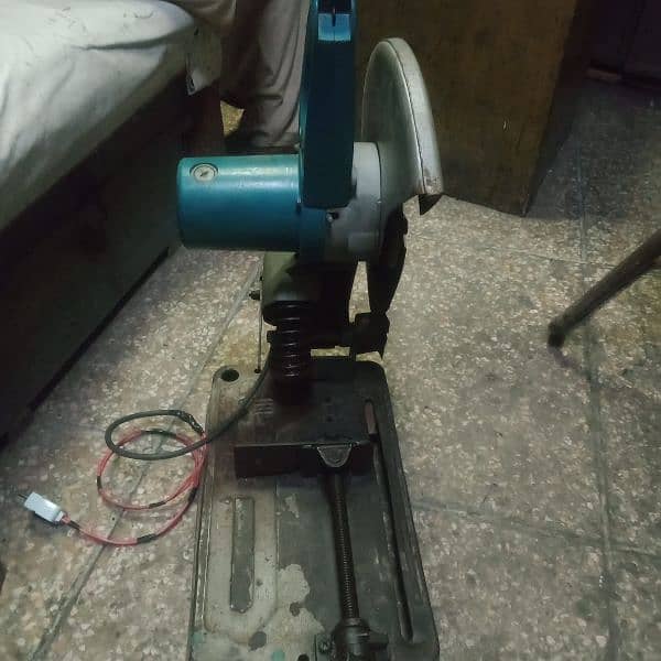 pipe cutter ( phone no : 03212295705) 1