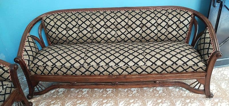 5 pcs sofa set new condition 3