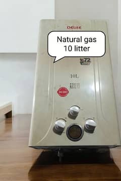 3 months warranty used 10 litters instant gas geyser with adopter