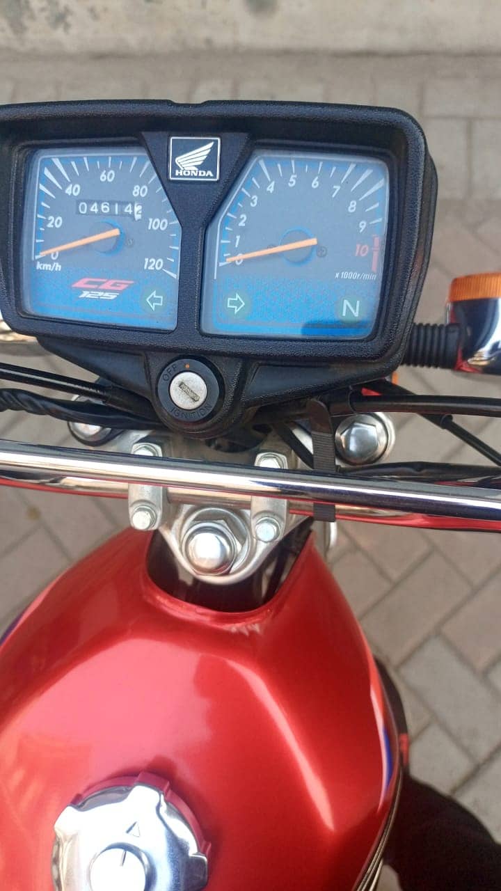 Honda CG 125 2024 4