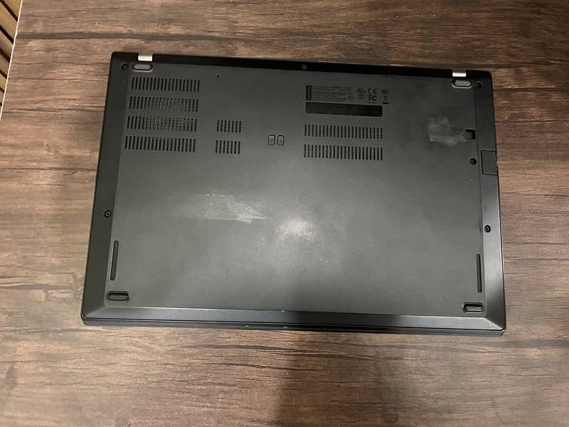 Lenevo Thinkpad T480s Core i7 8th Gen, Storage 512 / RAM 8GB 1