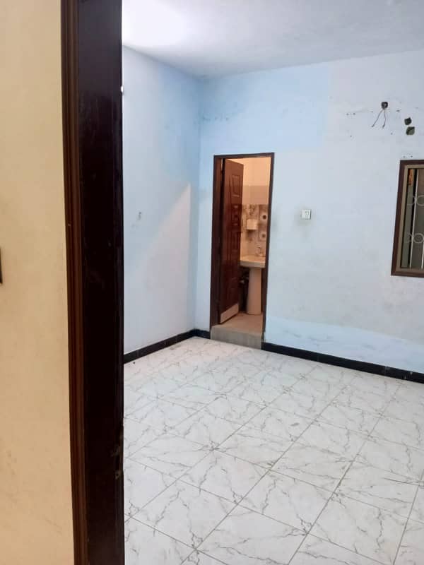 SECTOR 11-C/3 BEAUTIFUL RENOVATED G+2, WEST OPEN, 12 METER ROAD, FOUR K. E METERS NEAR MAIN ROAD, NORTH KARACHI 10