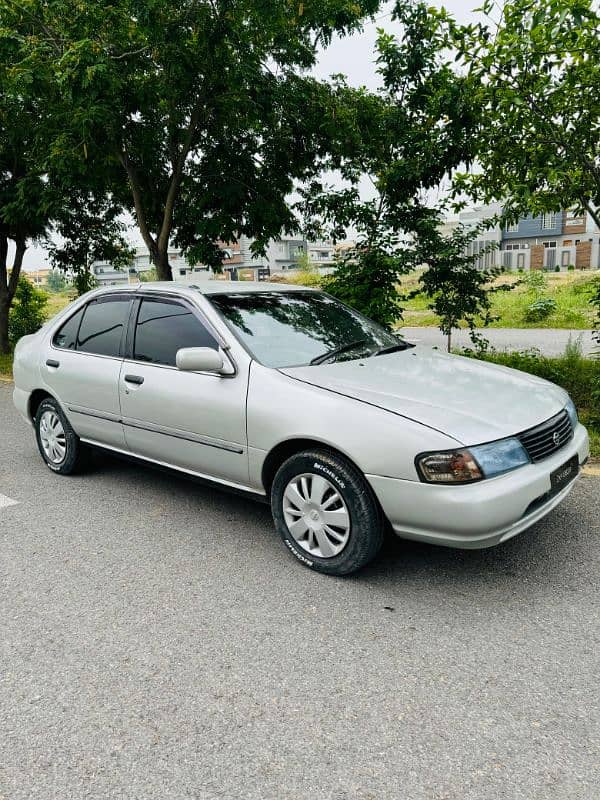 Nissan Sunny 1996 1