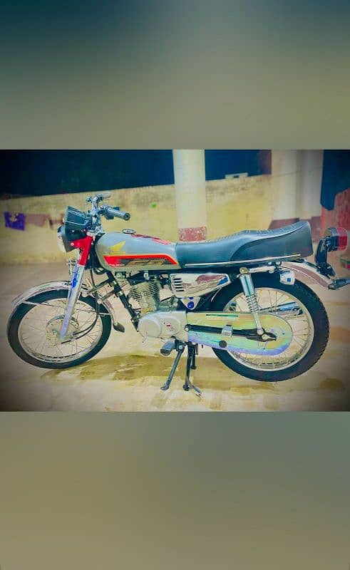 Honda cg 125(2023) 03329404054 call or WhatsApp 0