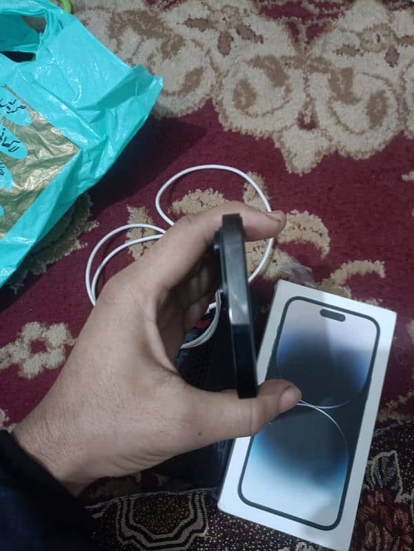 I phone 14 pro max 128gb nonpta 9