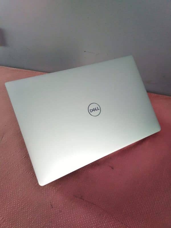 Dell XPS 13 9370 i7/10 16GB/256GB Touch 4K 0