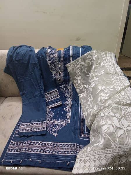 lawn dress for Eid branded 2