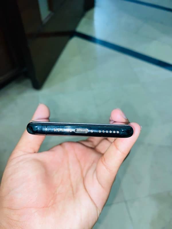 Iphone 11 pro factory unlock 4