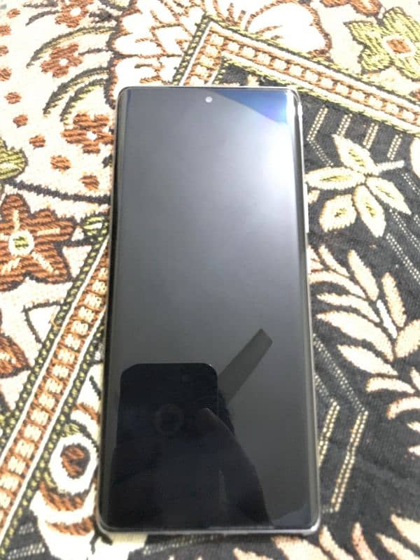 tecno camon 30s   (just box open) 0