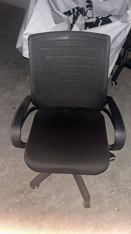 5 Office Chairs at a cheap price 0