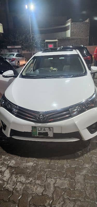 Toyota Altis Grande 2016 1