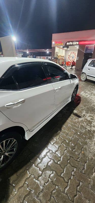 Toyota Altis Grande 2016 6