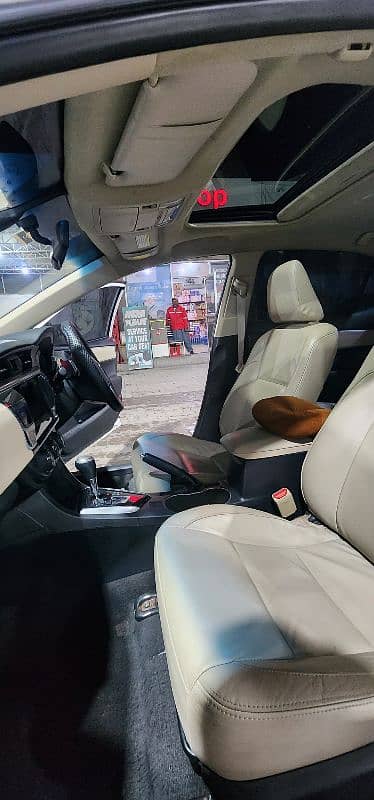 Toyota Altis Grande 2016 10