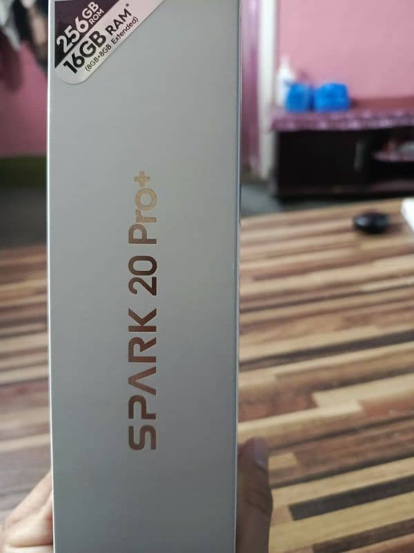 Tecno Spark 20 pro plus 9