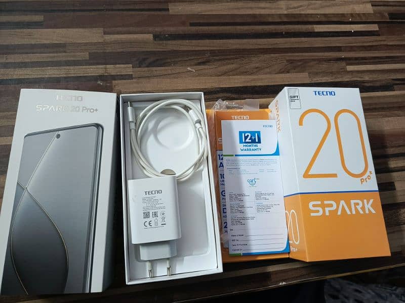 Tecno Spark 20 pro plus 16