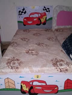 Kids bed