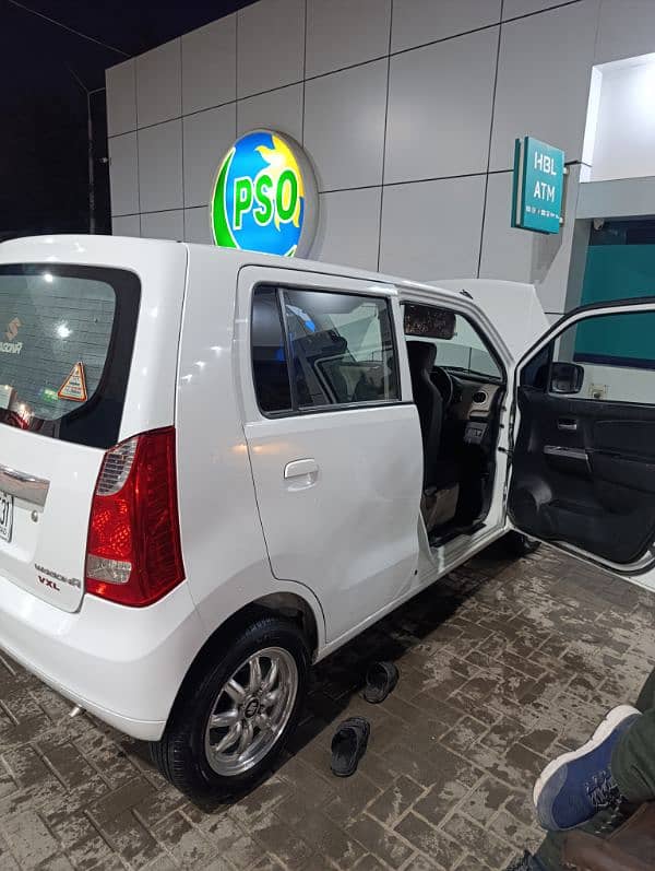 Suzuki Wagon R 2022 11