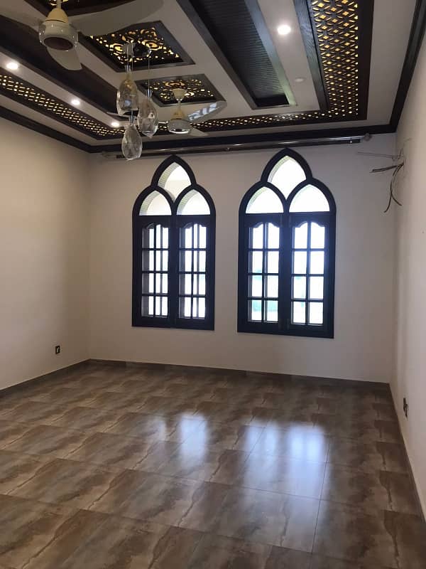 FORM HOUSE AVAILABLE FOR SALE IN GULBERG GREEN C Block More Options Available 24