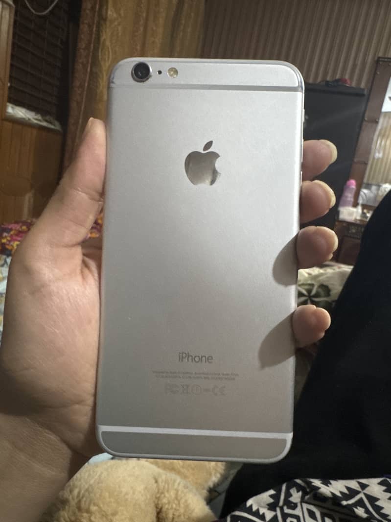 iphone 6S plus 16GB 1