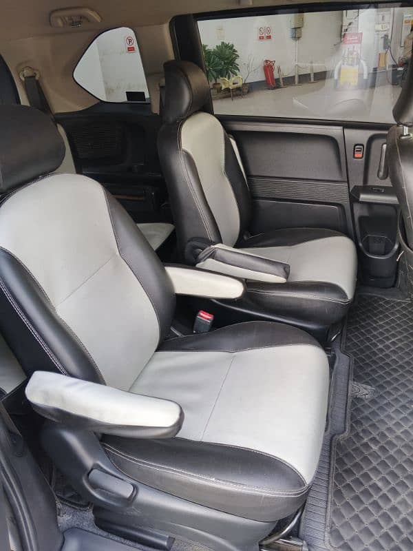 Honda Freed 2015 8